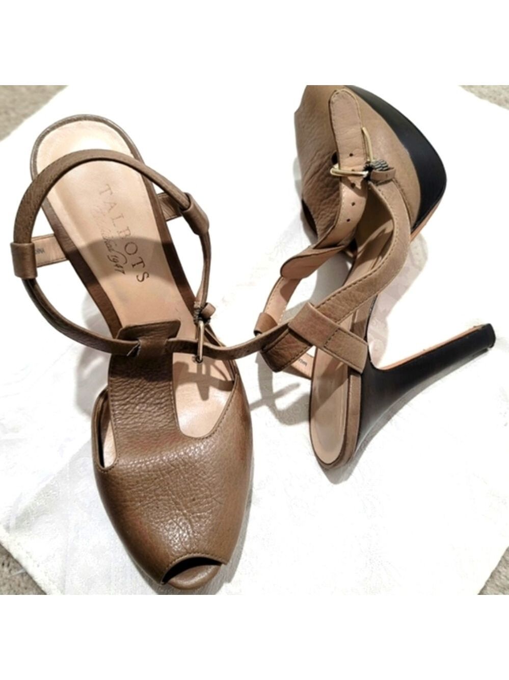 Talbots Peep Toe T-Strap Heels Size 7 M